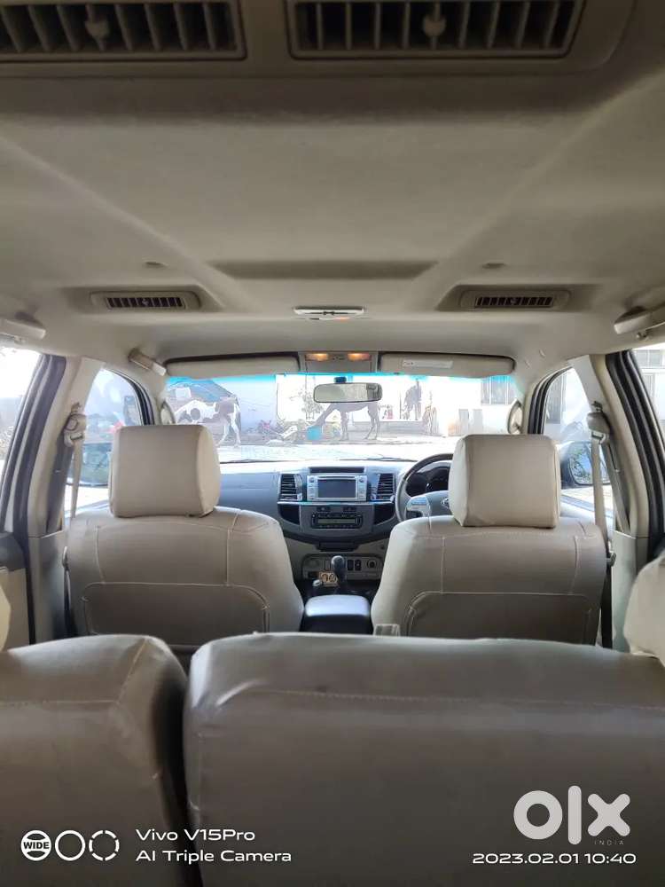 Toyota Fortuner Diesel Manual 2012