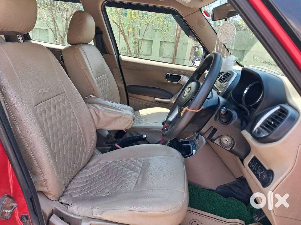 Mahindra Tuv 300 T10, 2019, Diesel