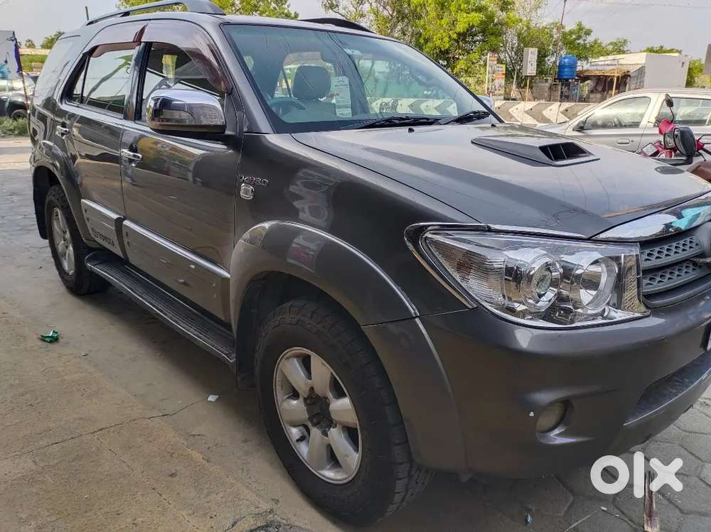 Toyoto Fortuner Diesel Car For Sales