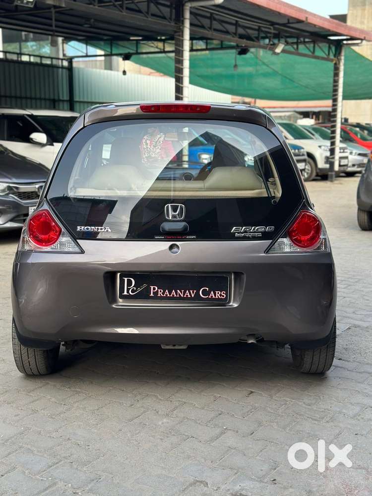 Honda Brio 2011-2013 V Mt, 2012, Petrol