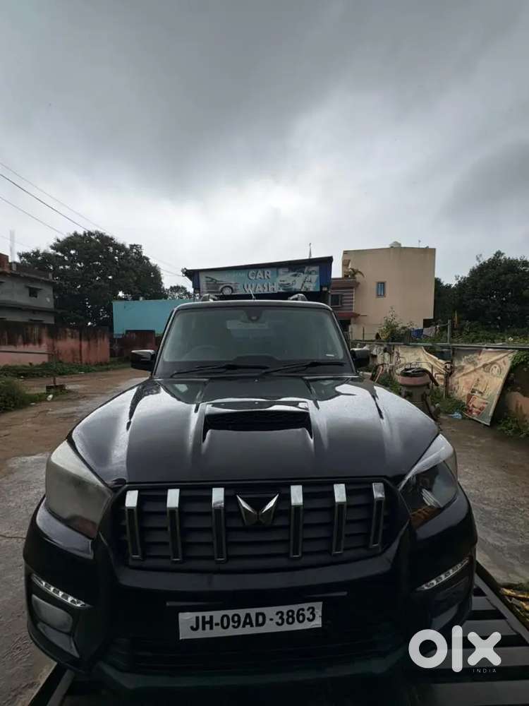Top Model S10 Scorpio Special Edition
