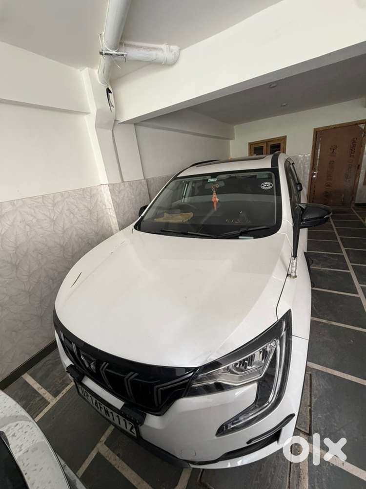 Mahindra Xuv700 Petrol 2023