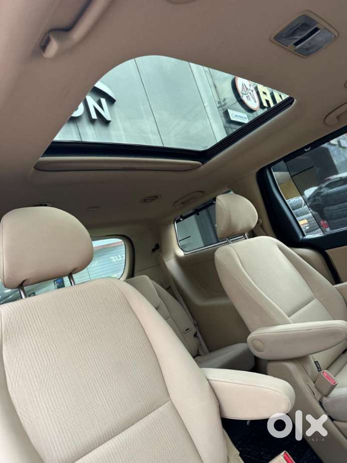 Kia Carnival Prestige, 2020, Diesel