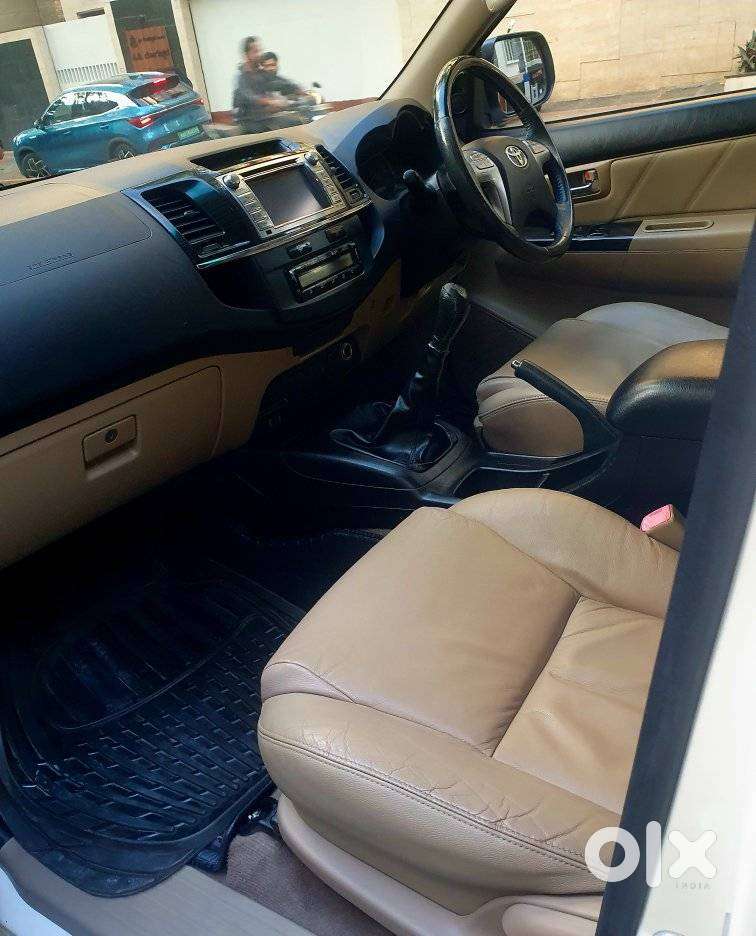 Toyota Fortuner 3.0 4x2 Mt, 2016, Diesel