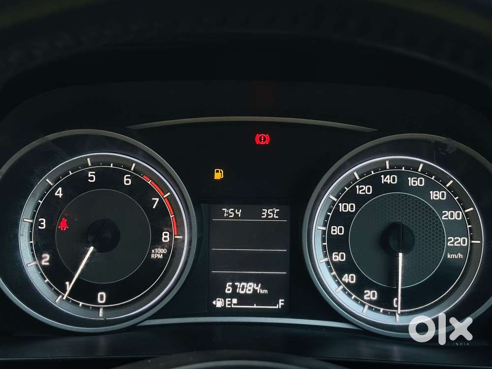 Maruti Suzuki Dzire 1.2 Zxi, 2023, Petrol