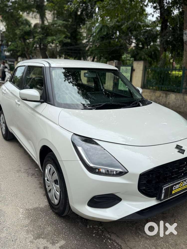 Maruti Suzuki Swift 1.2 Vxi (o), 2025, Petrol