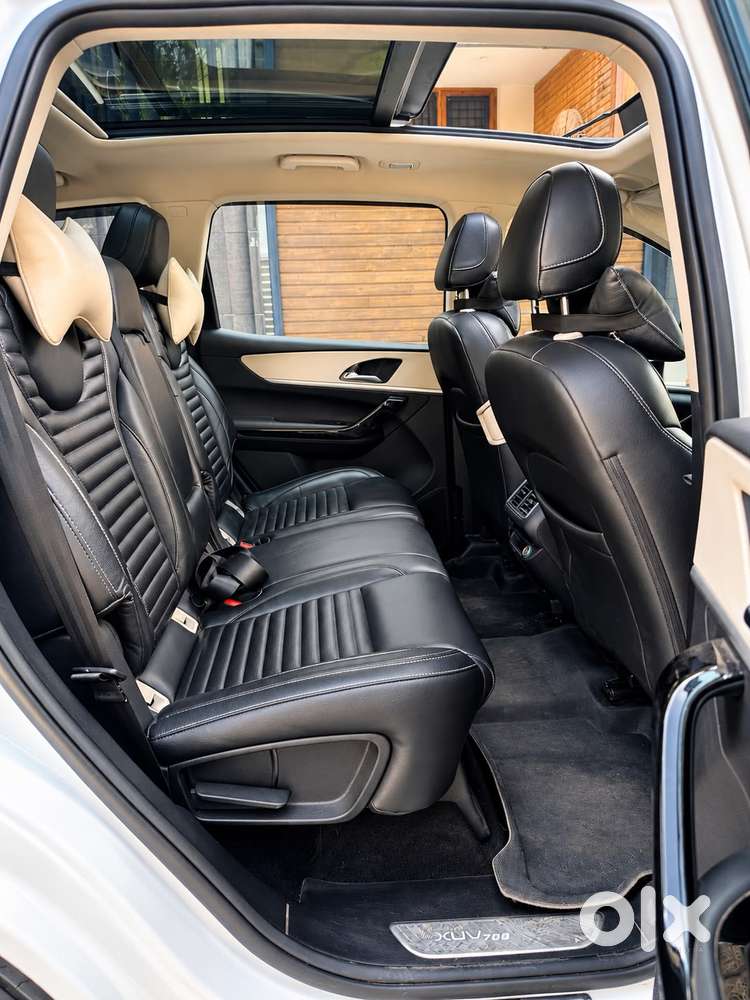 Mahindra Xuv700 Ax7 Luxury Pack Awd, 2023, Diesel