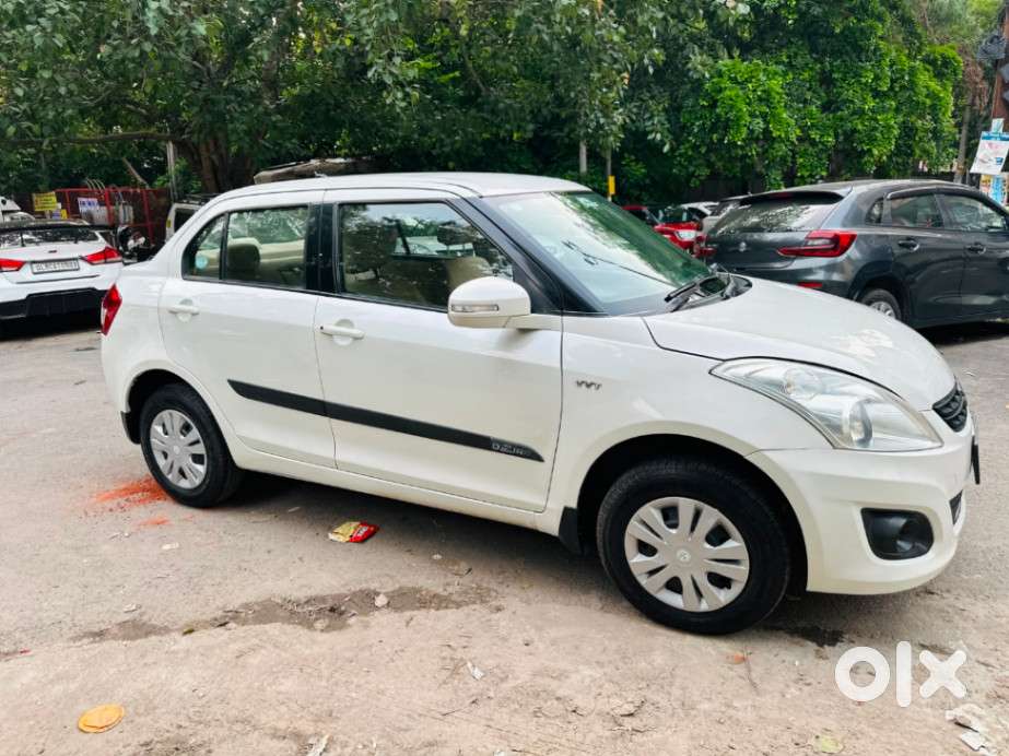 Maruti Suzuki Dzire 1.2 Vxi, 2014