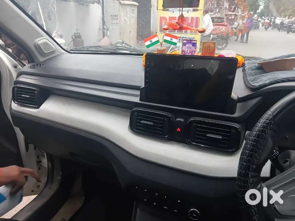 Showroom Condition Tata Punch 2024 Cng & Hybrids 14000 Km Driven