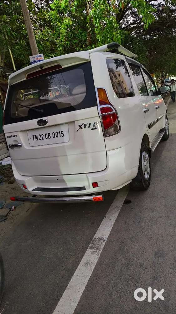 Mahindra Xylo 2012