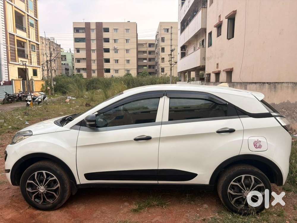 Tata Nexon 2018 Petrol Well Maintained
