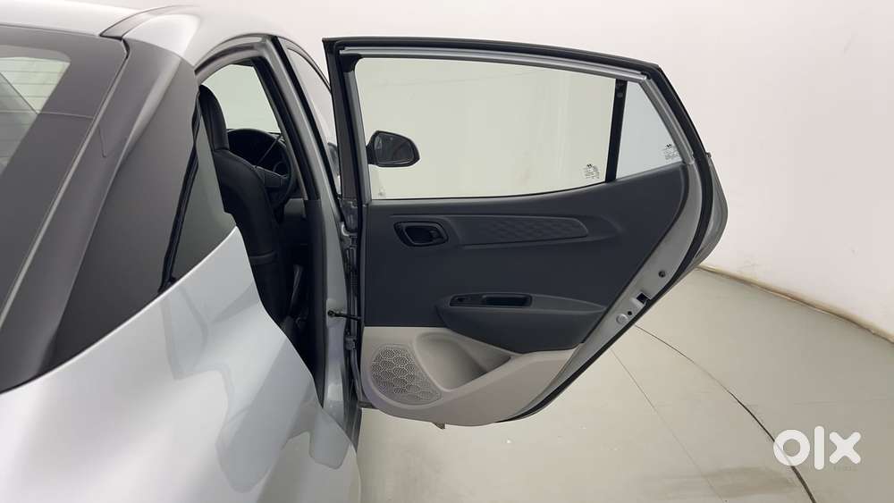 Hyundai Aura 1.2 S Petrol Amt, 2021, Petrol