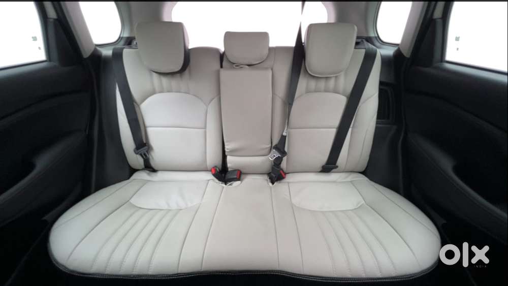 Maruti Suzuki Grand Vitara 1.5 Zeta Plus Intelligent Hybrid Ecvt, 20..