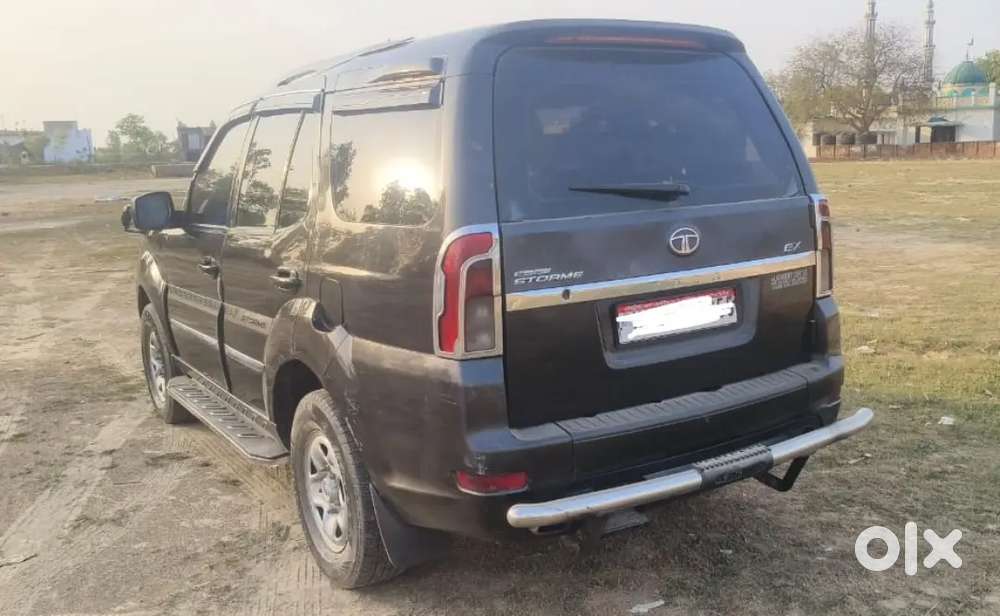Tata Safari Storme