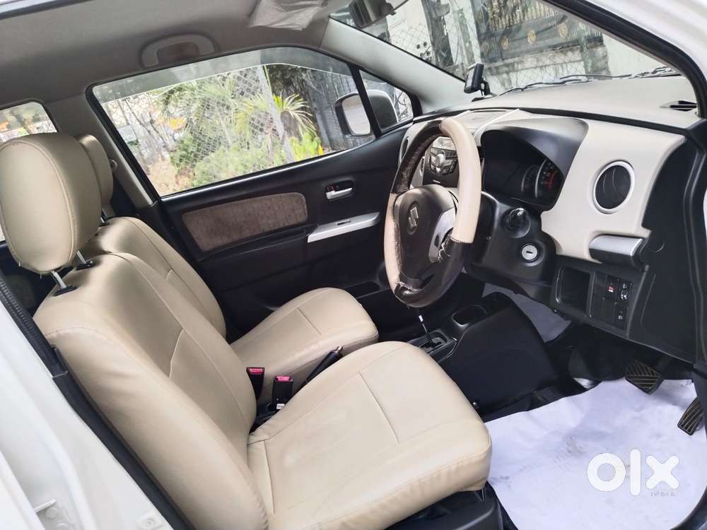 Maruti Suzuki Wagon R Vxi Amt1.2, 2015, Petrol