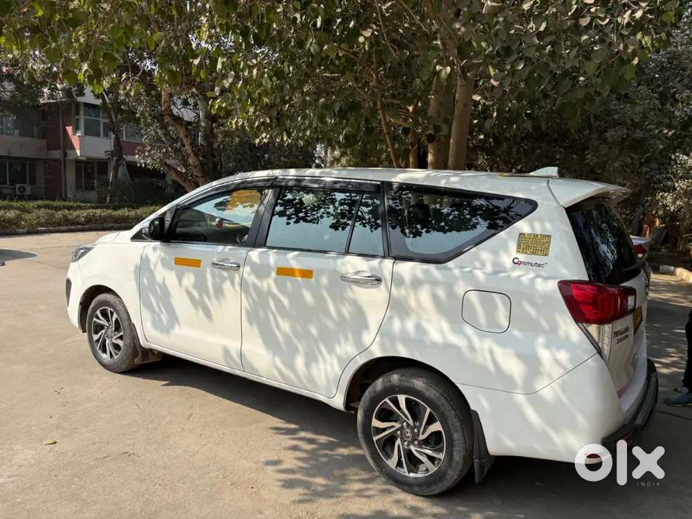 Toyota Innova Crysta 2023