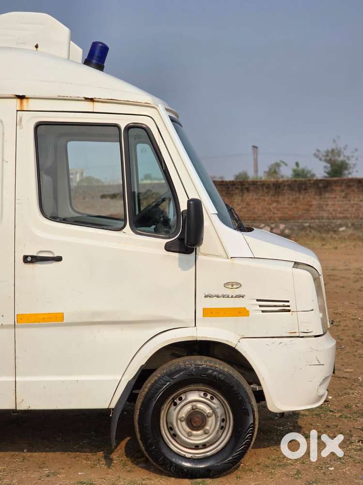 Force Motors Trax Cruiser 12 Str, 2017, Diesel