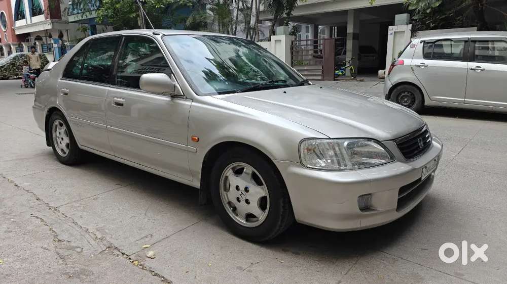 Honda City 2001 Vtec Petrol Well Maintained. Valid Till 07/2027.