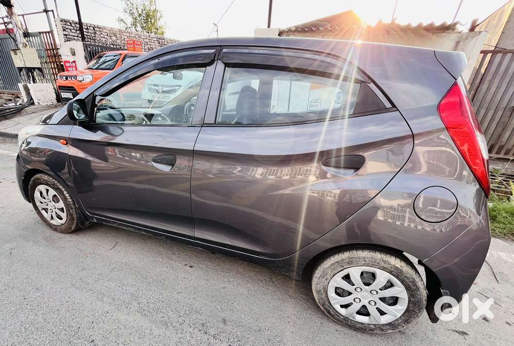 Hyundai Eon Magna +, 2017, Petrol