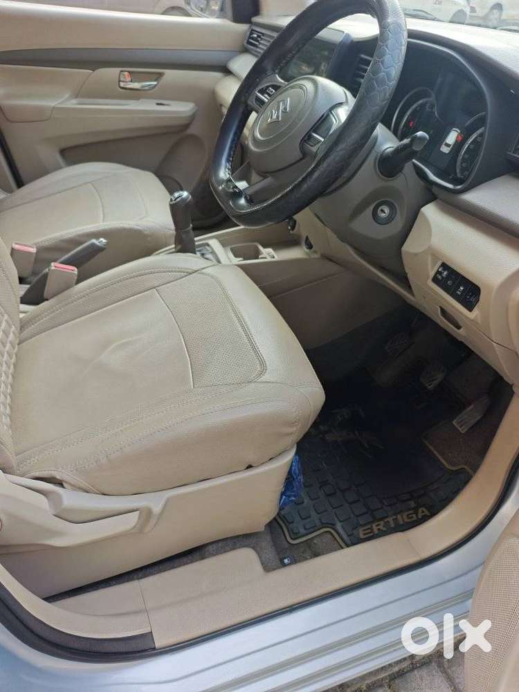 Maruti Suzuki Ertiga 2022-2023 Vxi Cng, 2022, Petrol