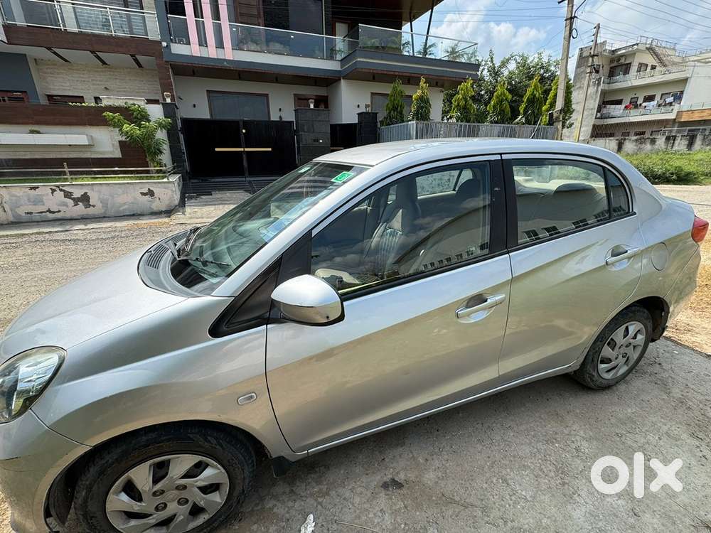 Honda Amaze 2013 Diesel Well Maintained