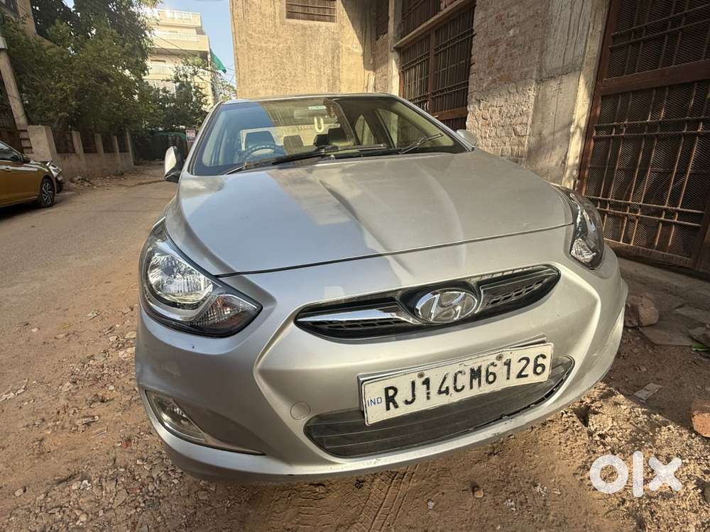 Hyundai Fluidic Verna 2011 Car
