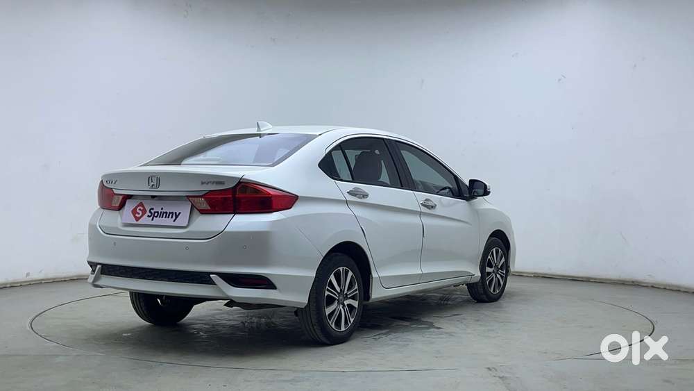 Honda City 1.5 V 4th Gen I-vtec Mt, 2023, Petrol
