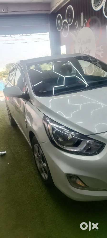 Verna White Colour Excellent Condition