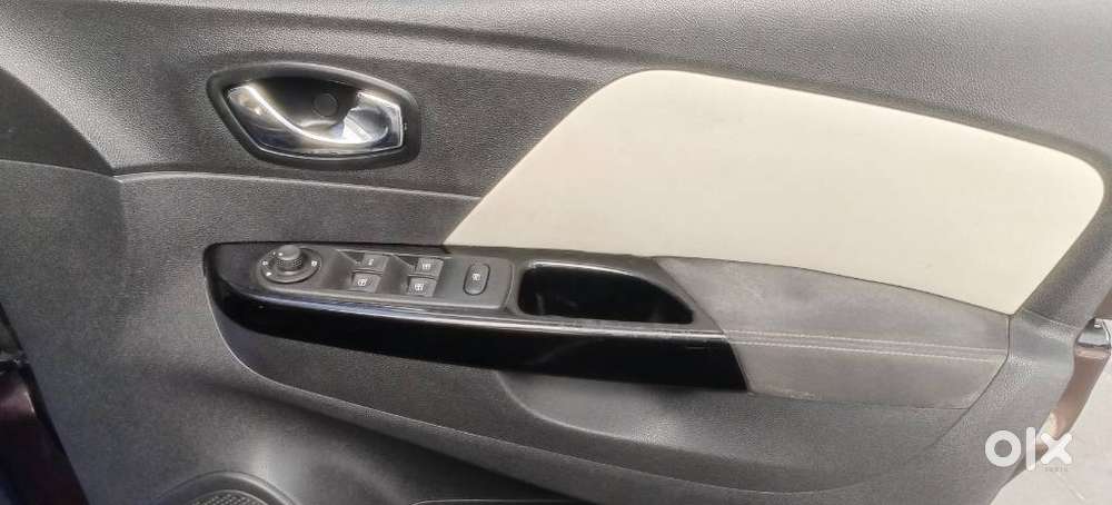 Renault Captur 1.5 Petrol Rxt, 2017, Petrol