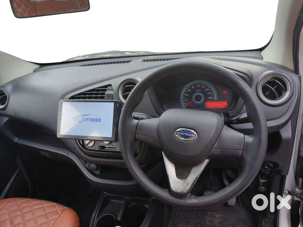 Datsun Redigo T Option, 2018, Petrol