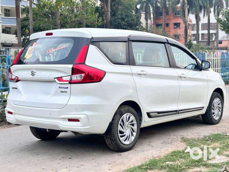 Maruti Suzuki Ertiga 1.5 Vxi Shvs, 2024, Petrol
