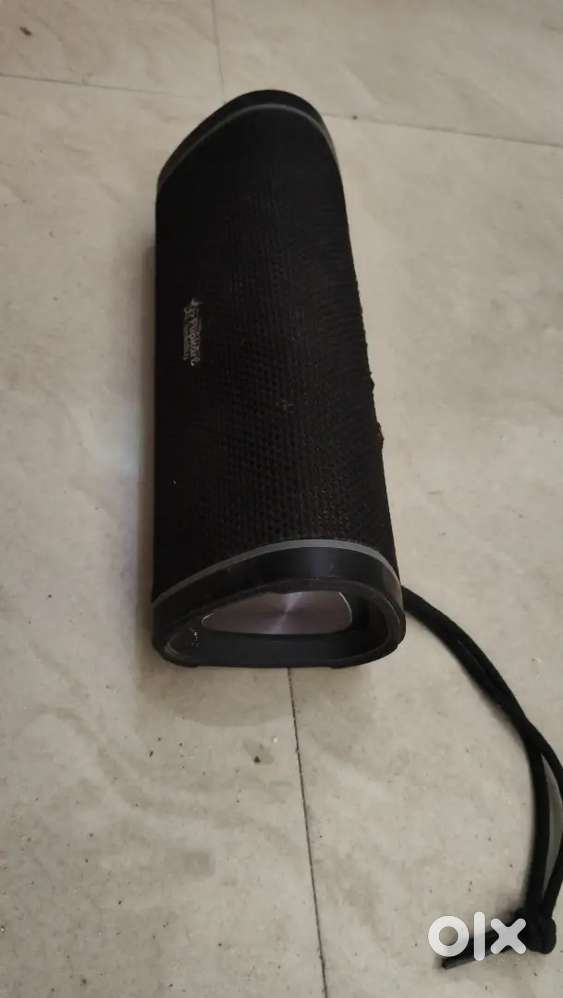 Smart boy Flipkart bluetooth speaker