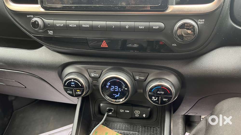 Hyundai Venue Mt Sx 2024