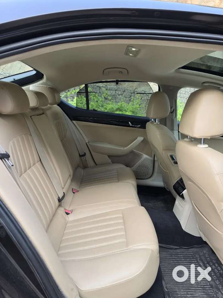 Skoda Superb 2017 L&k 1.8 Tsi Automatic, Magnetic Brown Colour