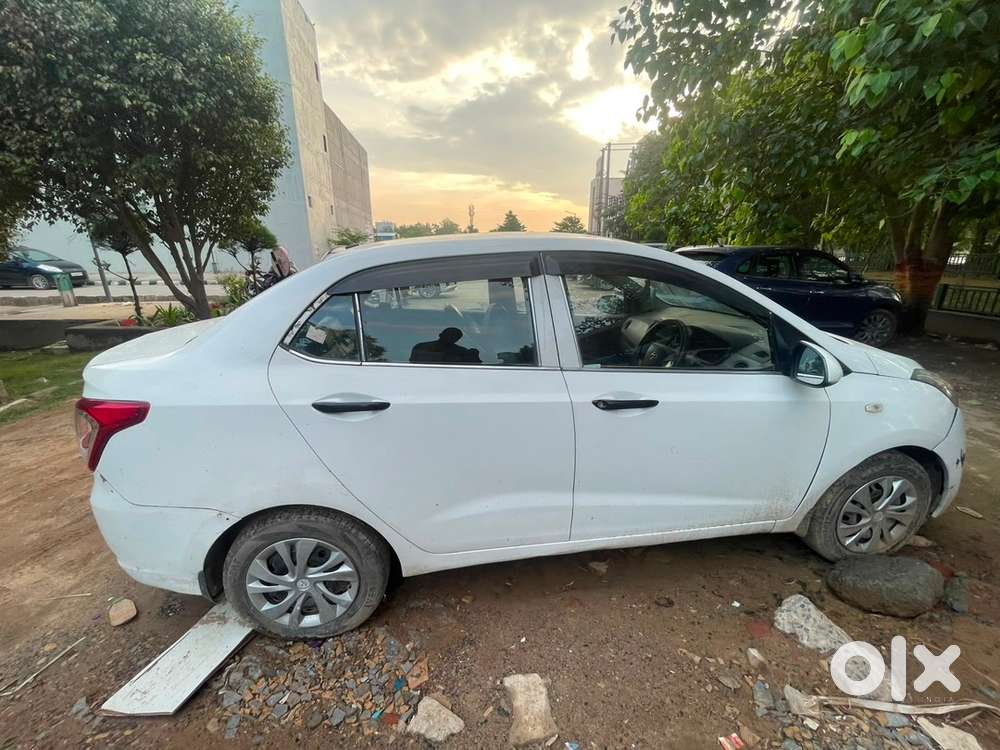 Hyundai Xcent Manual 2019