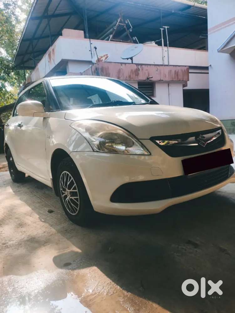 Power Steering,power Window(front),central Locking,dual Airbag