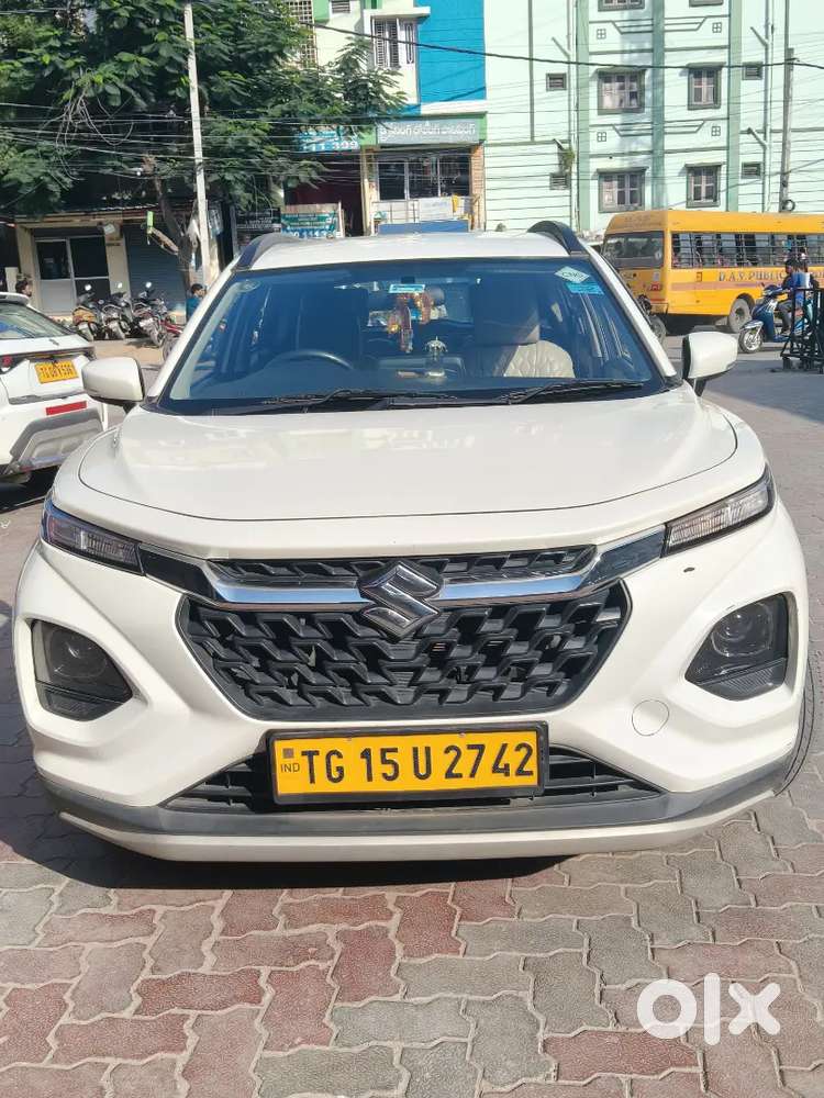 Maruti Suzuki Fronx 2025 Cng & Petrol 45000 Km Driven