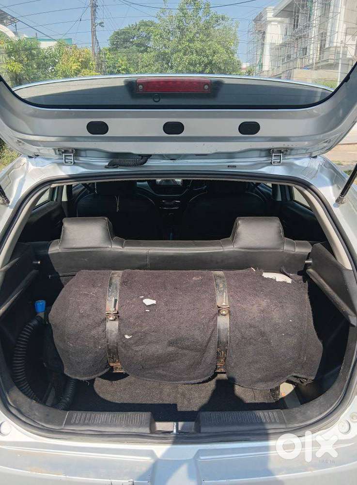Maruti Suzuki Baleno Delta Cng, 2023, Cng & Hybrids