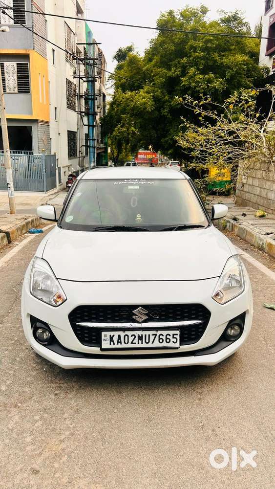 Maruti Suzuki Swift 1.3 Zxi, 2023, Petrol