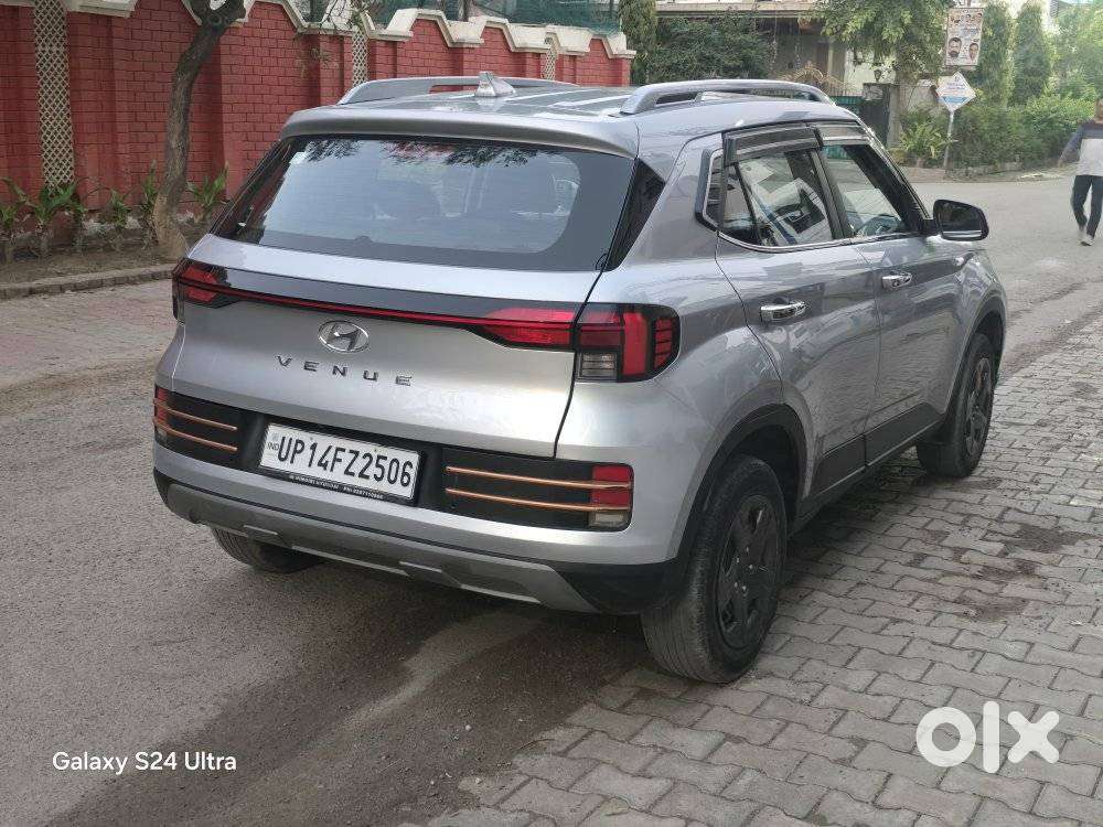 Hyundai Venue S 1.2 Petrol, 2024, Petrol