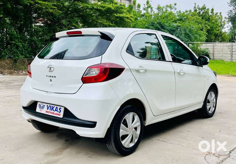 Tata Tiago Xe, 2020, Petrol