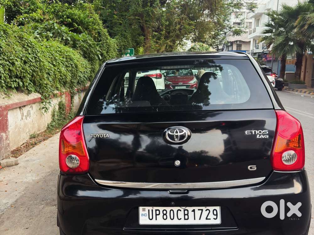 Toyota Etios Liva G, 2012, Petrol