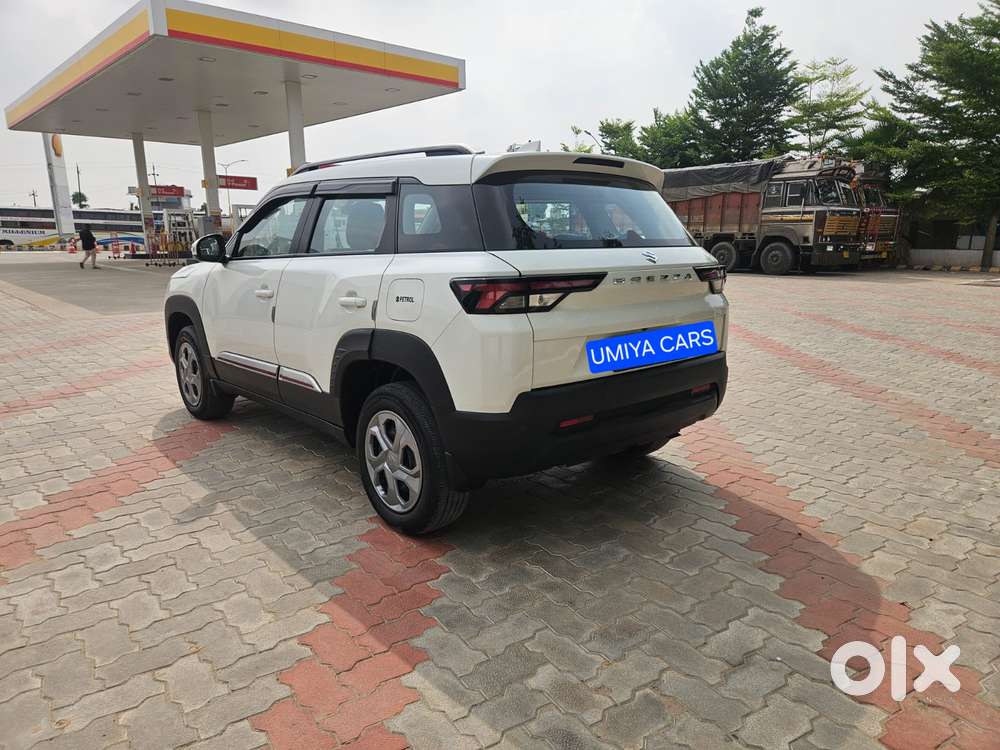 Maruti Suzuki Brezza 1.5 Vxi Smart Hybrid, 2024, Petrol