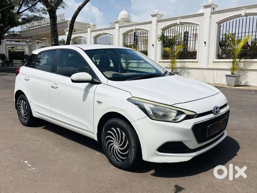 Hyundai I20 Petrol Cvt Magna Executive, 2017, Petrol