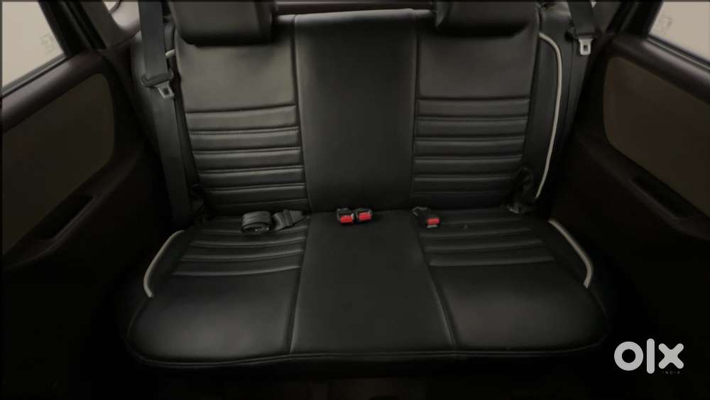 Maruti Suzuki Estilo Lxi Bs-iv, 2013, Petrol