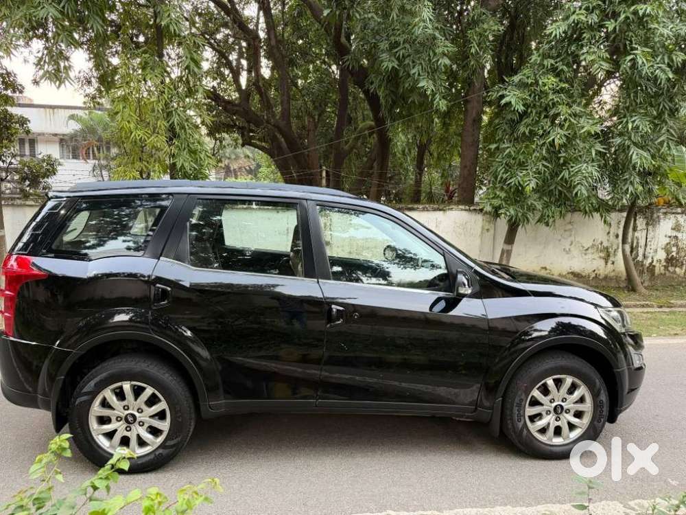 Mahindra Xuv500 2.2 W10 Sportz Edition Mt, 2018, Diesel