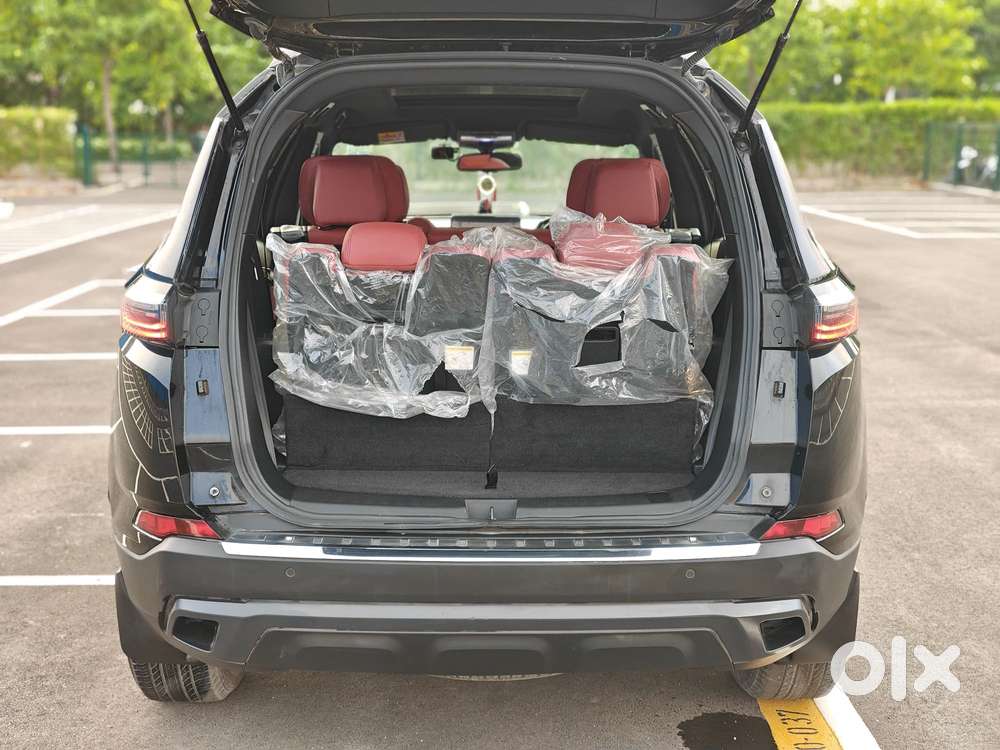 Tata Safari 2.0 Kryotec Xza Plus (o) Red Dark Edition, 2023, Diesel