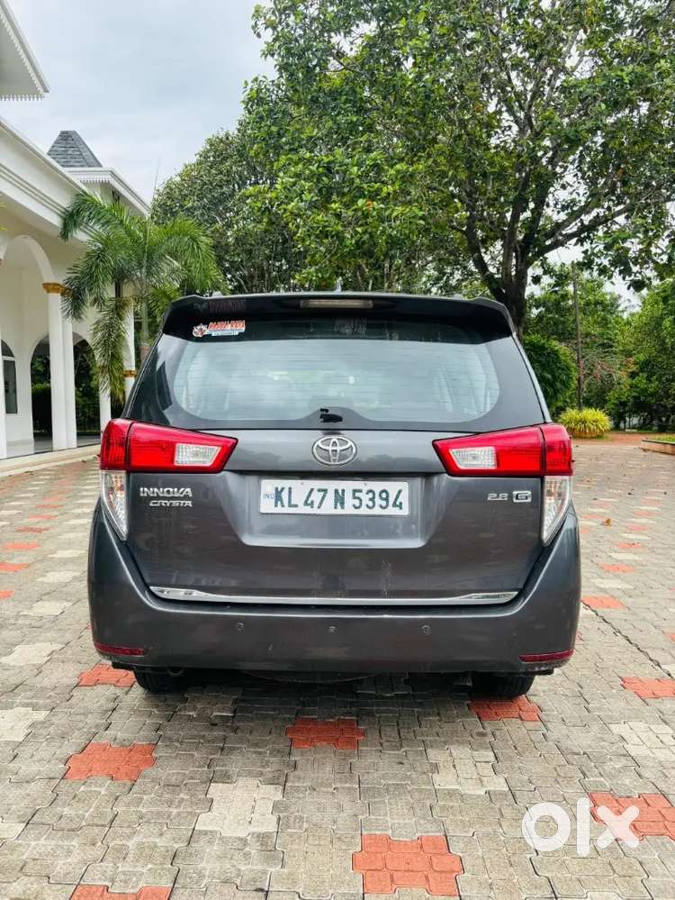 Toyota Innova Crysta 2017