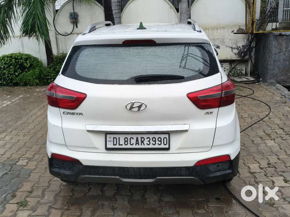 White Colour Creta