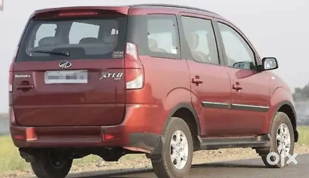 Well-maintained Mahindra Xylo E8 (7-seater)_py Regd_all Papers Clear!
